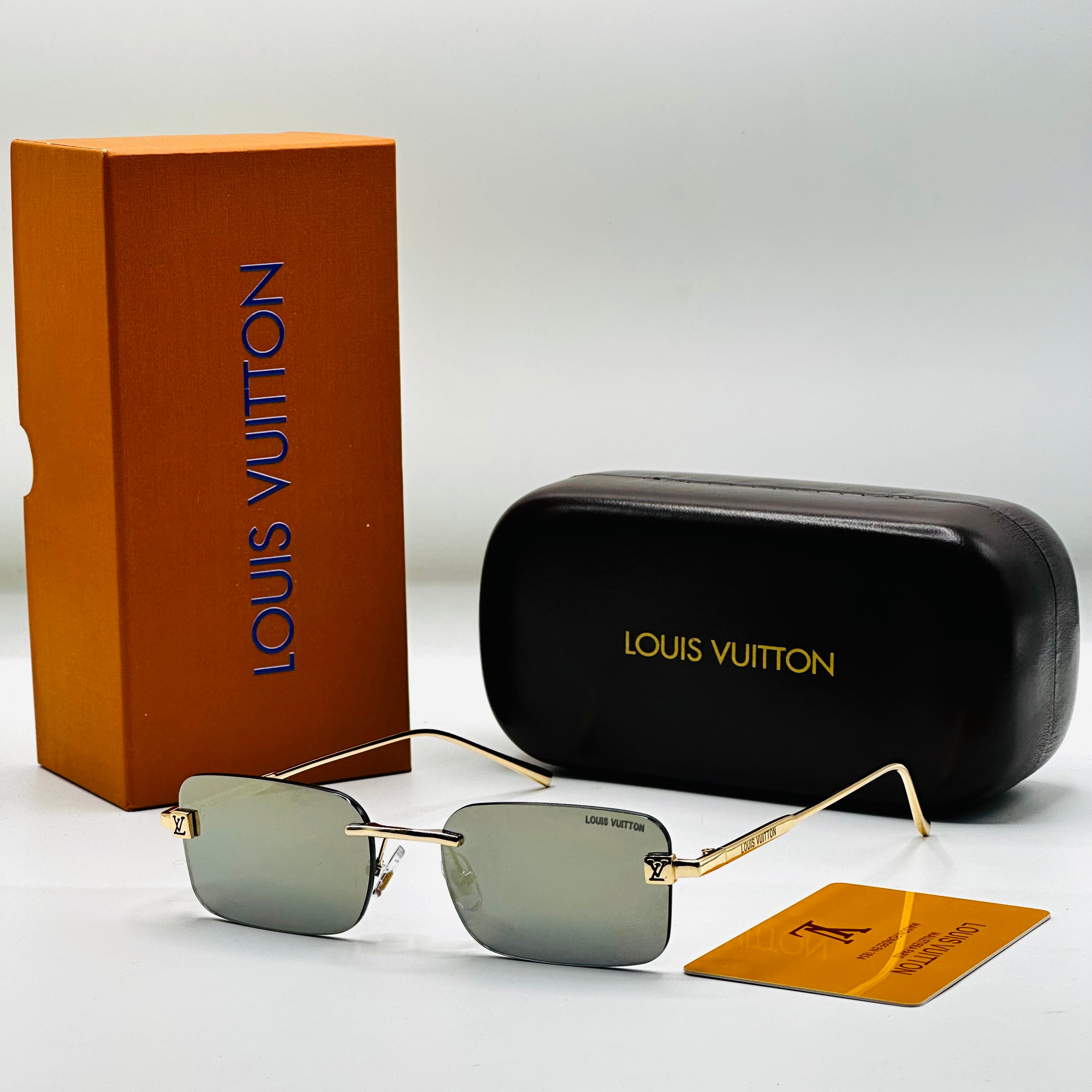LOUIS VUITTON A(H)