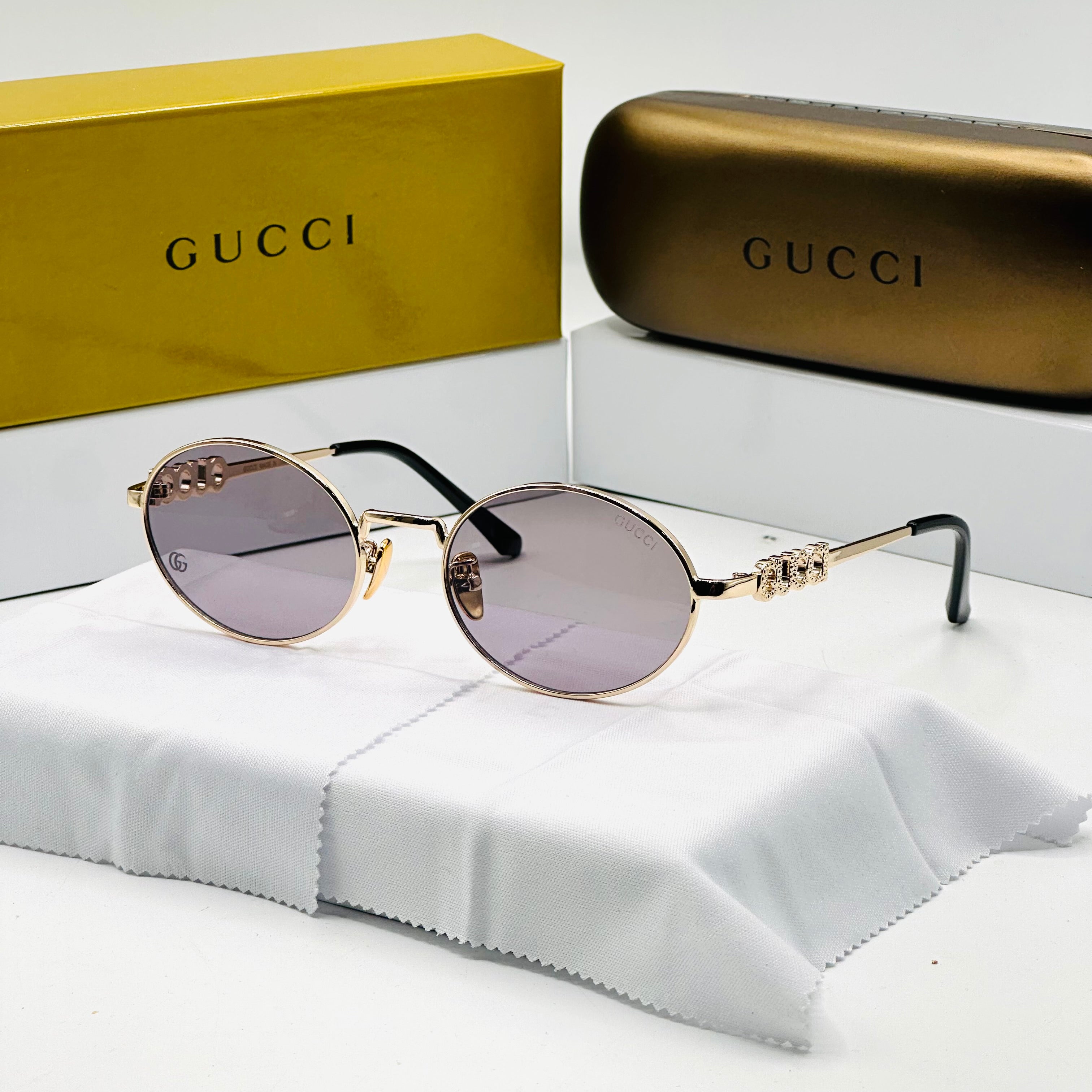 GUCCI D(F)
