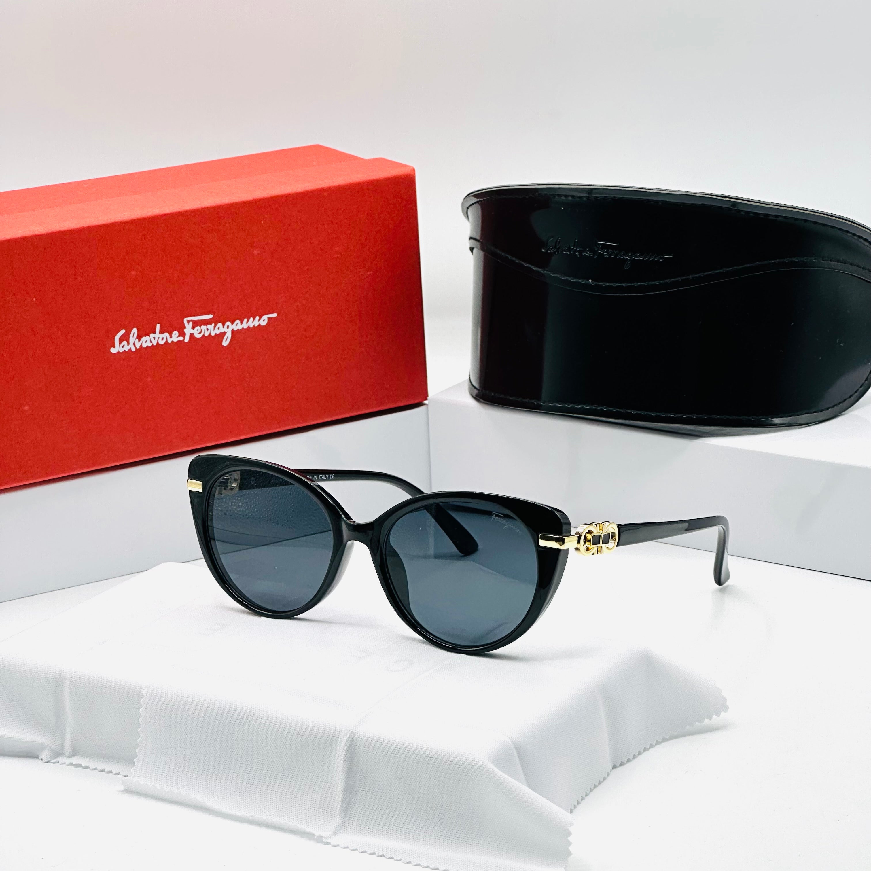 FERRAGAMO A(F)