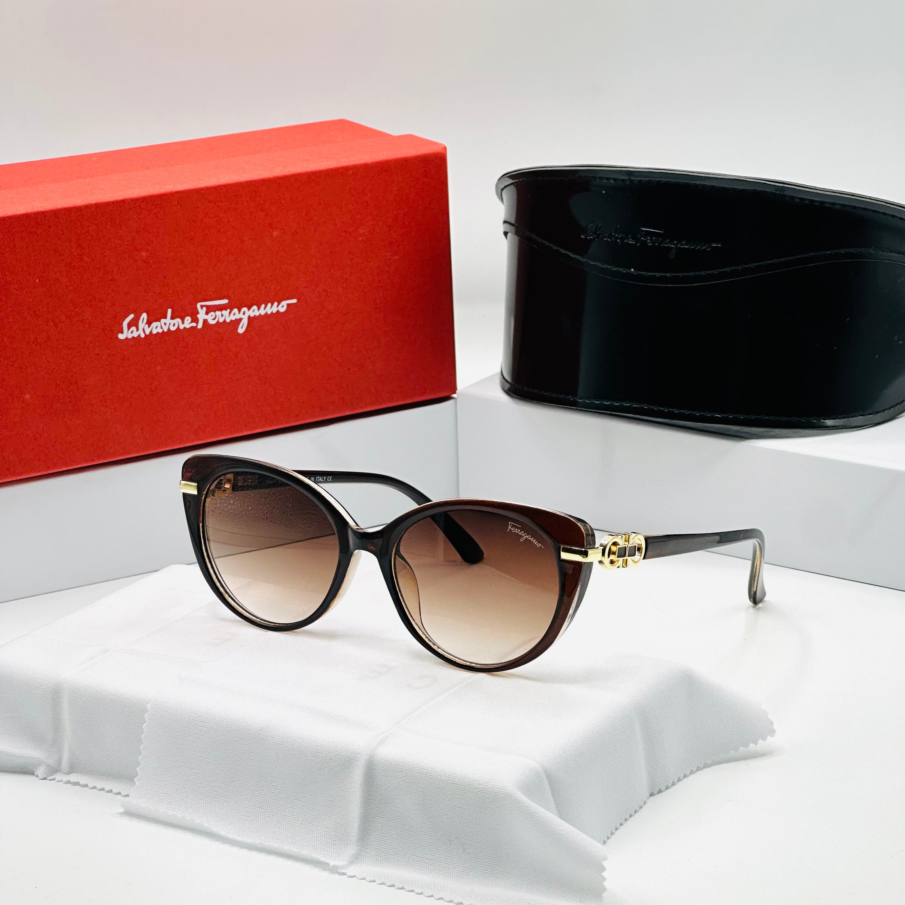 FERRAGAMO A(F)