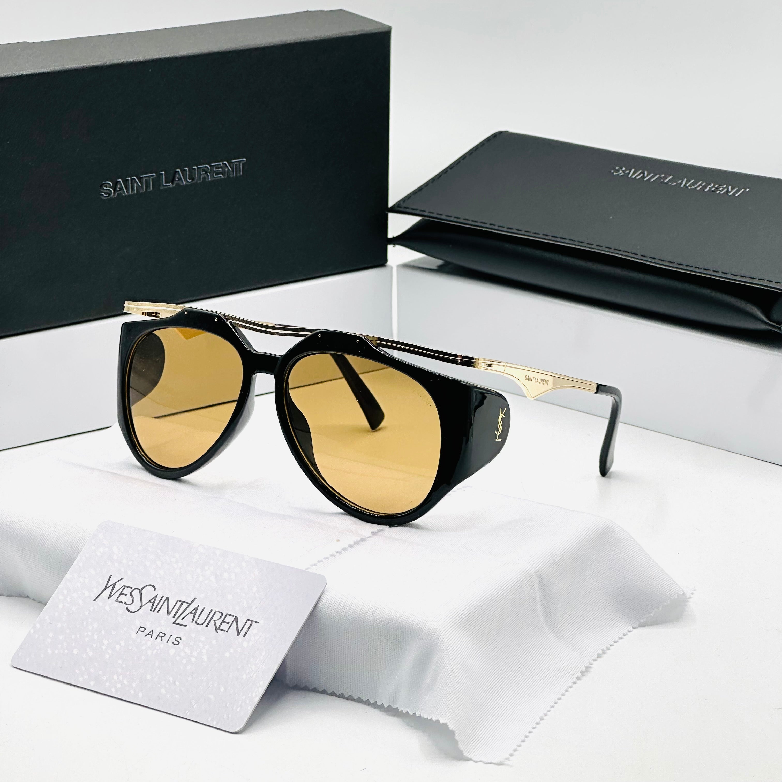 SAINT LAURENT A(F)