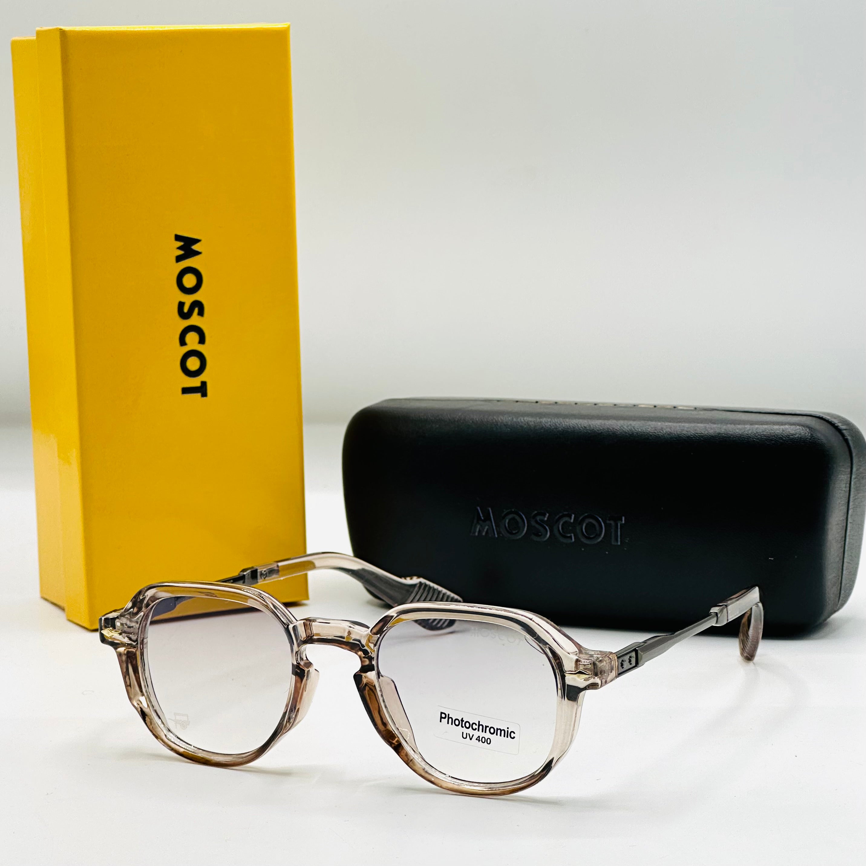MOSCOT E(H)