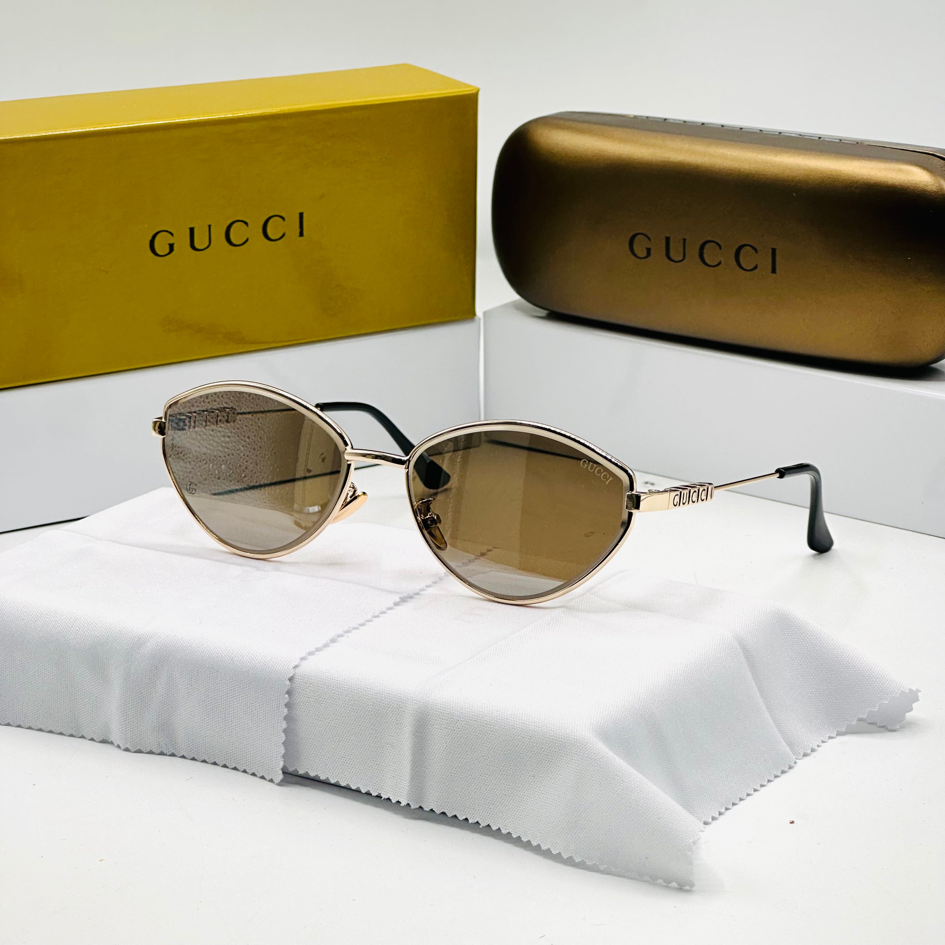 GUCCI C(F)